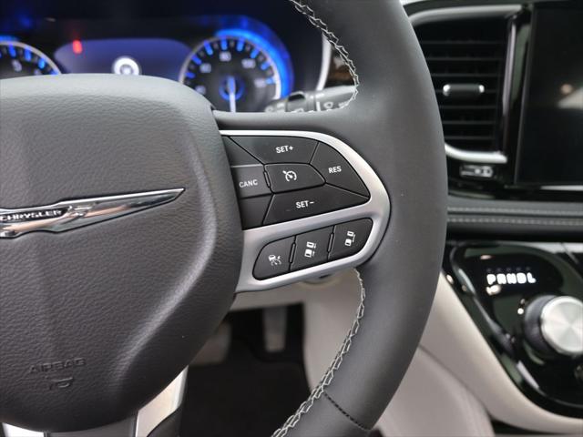 2023 Chrysler Pacifica Limited AWD