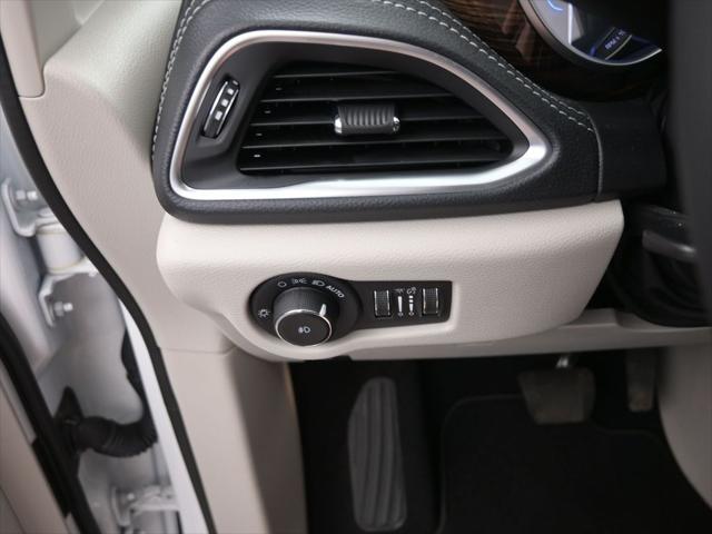 2023 Chrysler Pacifica Limited AWD