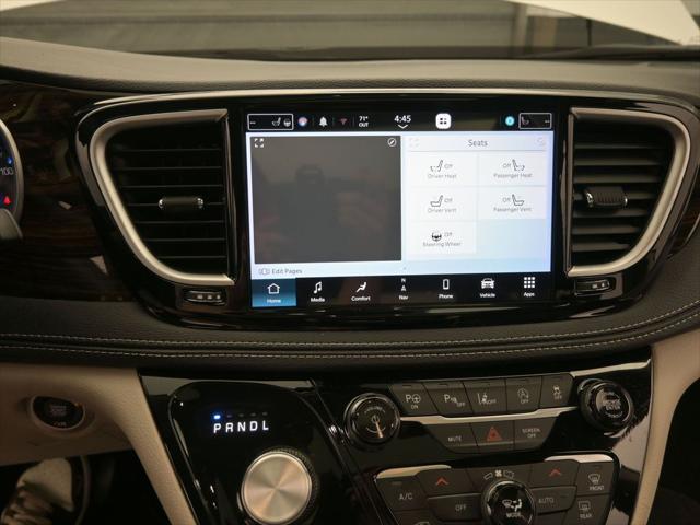 2023 Chrysler Pacifica Limited AWD