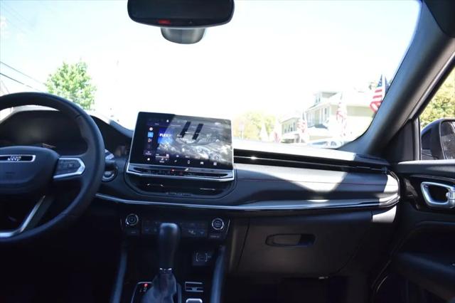 2025 Jeep Compass Trailhawk 4x4