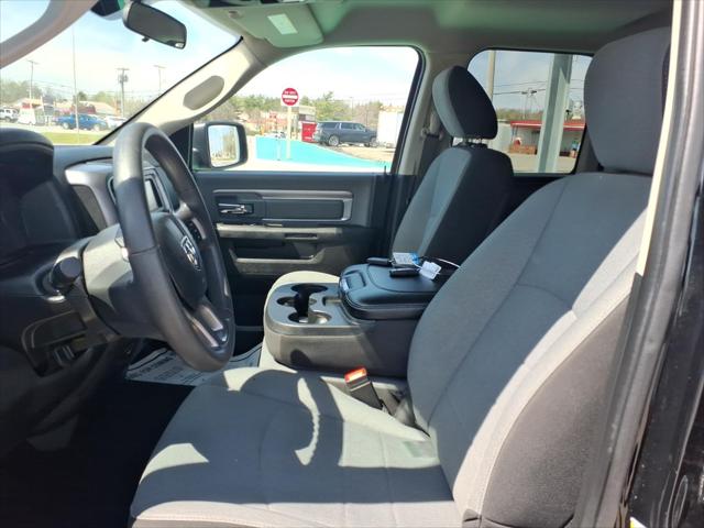 2024 Ram 1500 Classic SLT Quad Cab 4x4 6'4" Box