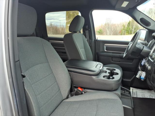 2024 Ram 1500 Classic Warlock Crew Cab 4x4 5'7" Box