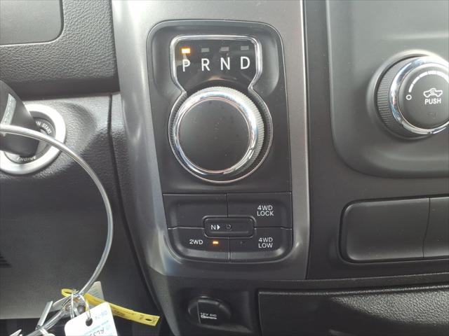 2024 Ram 1500 Classic Warlock Crew Cab 4x4 5'7" Box