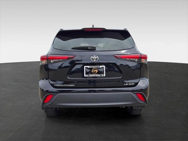 2024 Toyota Highlander LE