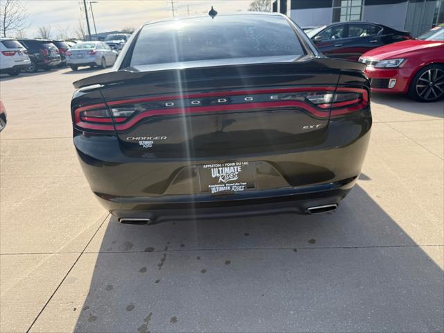 2015 Dodge Charger SXT