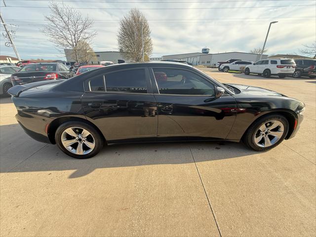 2015 Dodge Charger SXT