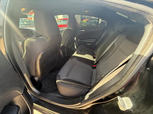 2015 Dodge Charger SXT