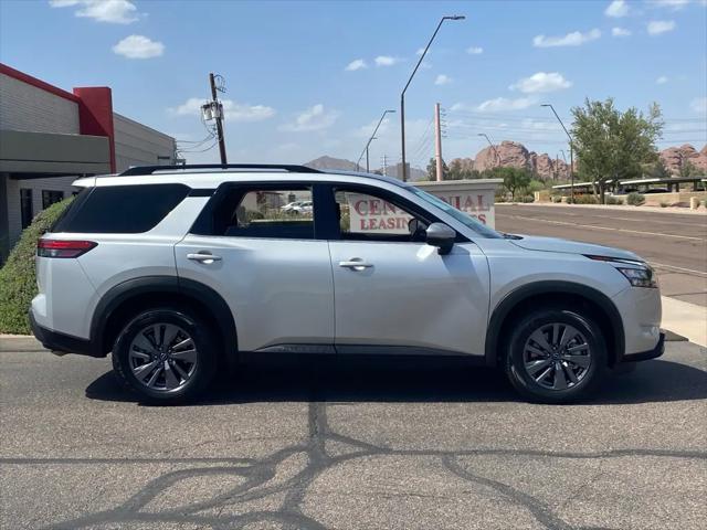 2025 Nissan Pathfinder SV FWD