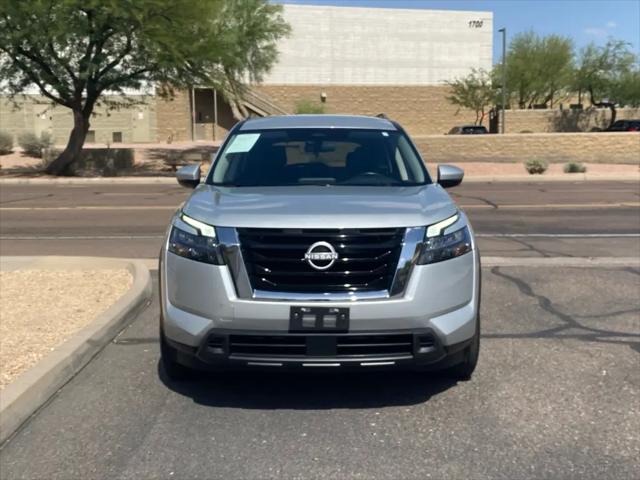 2025 Nissan Pathfinder SV FWD