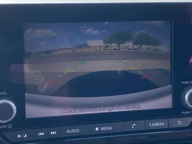2025 Nissan Pathfinder SV FWD