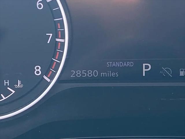 2025 Nissan Pathfinder SV FWD