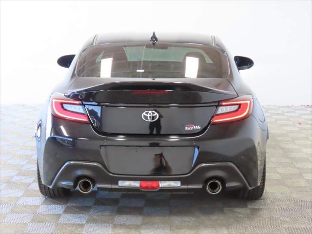 2024 Toyota GR86 Premium