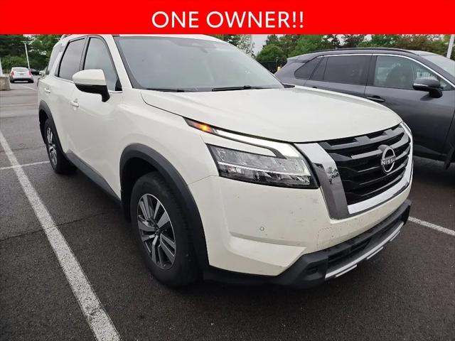 2024 Nissan Pathfinder SL 4WD