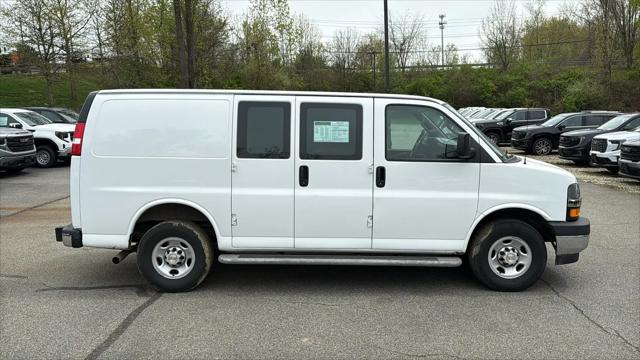2024 Chevrolet Express Cargo Van RWD 2500 Regular Wheelbase WT