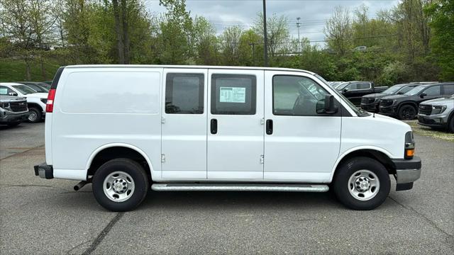 2024 Chevrolet Express Cargo Van RWD 2500 Regular Wheelbase WT