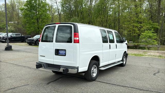 2024 Chevrolet Express Cargo Van RWD 2500 Regular Wheelbase WT