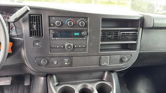 2024 Chevrolet Express Cargo Van RWD 2500 Regular Wheelbase WT