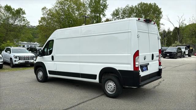 2025 Ram ProMaster 2500 Cargo Van Tradesman High Roof 159" WB w/Pass Seat
