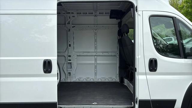 2025 Ram ProMaster 2500 Cargo Van Tradesman High Roof 159" WB w/Pass Seat