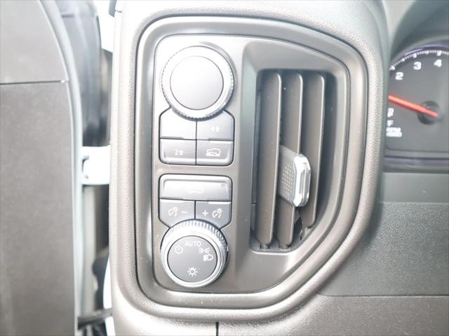 2024 GMC Sierra 1500 4WD Crew Cab Short Box Pro