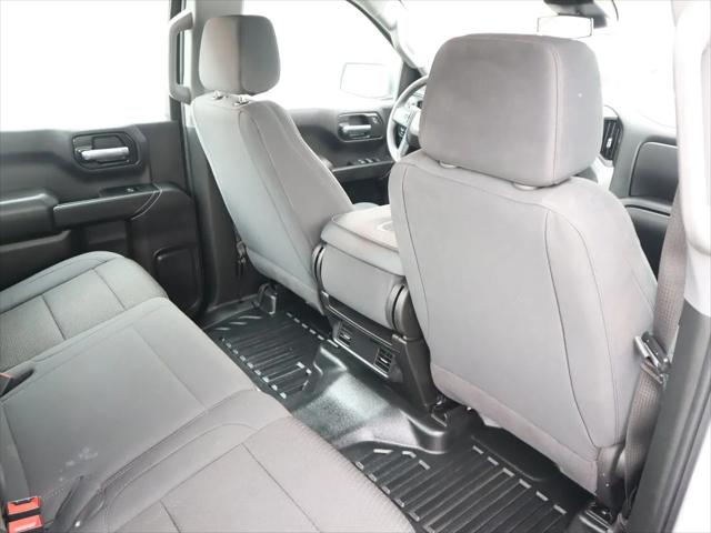 2024 GMC Sierra 1500 4WD Crew Cab Short Box Pro