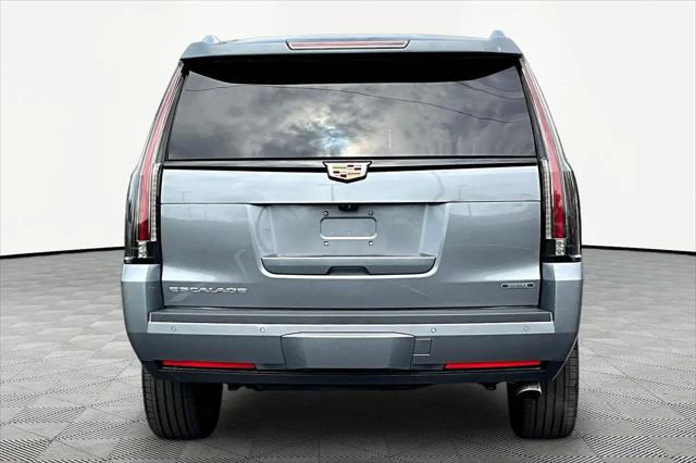 2020 Cadillac Escalade 2WD Luxury