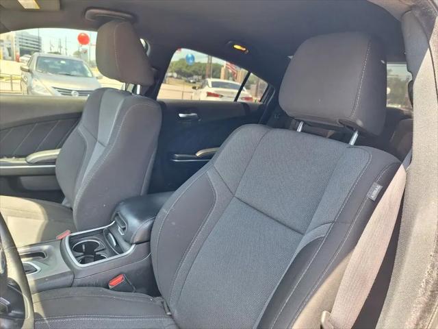 2022 Dodge Charger SXT RWD