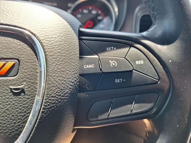 2022 Dodge Charger SXT RWD