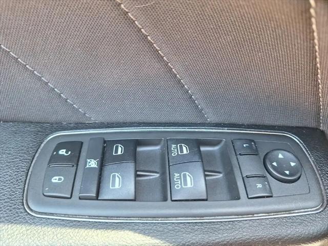 2022 Dodge Charger SXT RWD