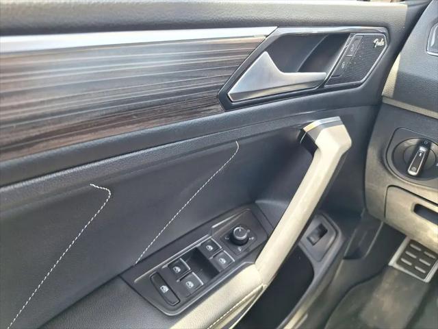 2023 Volkswagen Tiguan 2.0T SEL R-Line