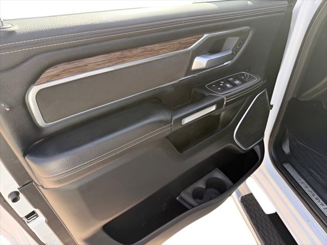 2020 Ram 1500 Laramie Crew Cab 4x4 6'4" Box