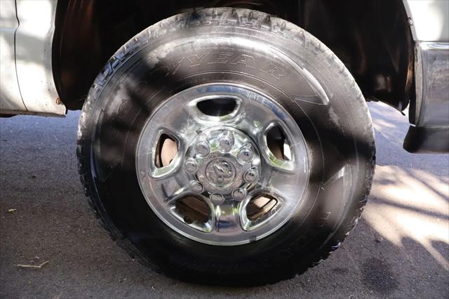 2005 Dodge Ram 2500 SLT/Laramie