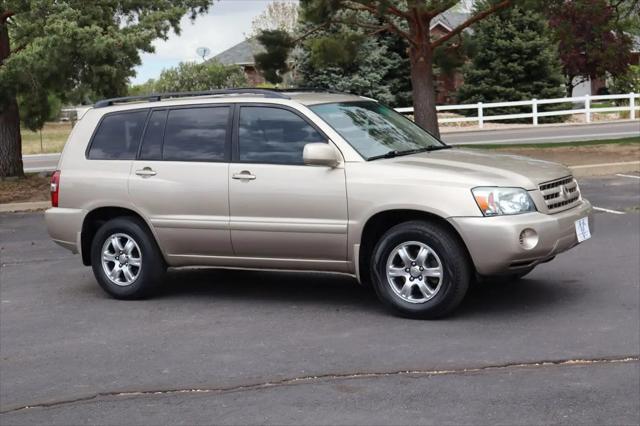 2005 Toyota Highlander Base V6