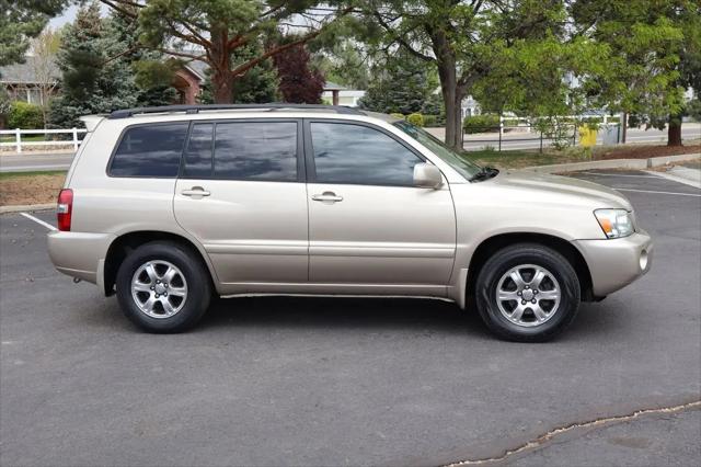 2005 Toyota Highlander Base V6