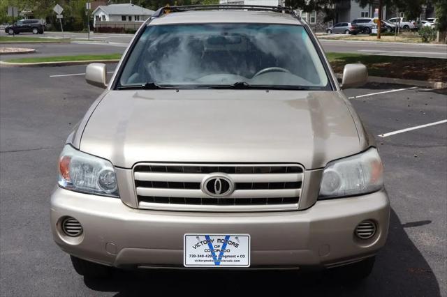 2005 Toyota Highlander Base V6