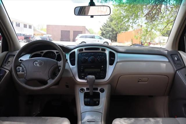 2005 Toyota Highlander Base V6
