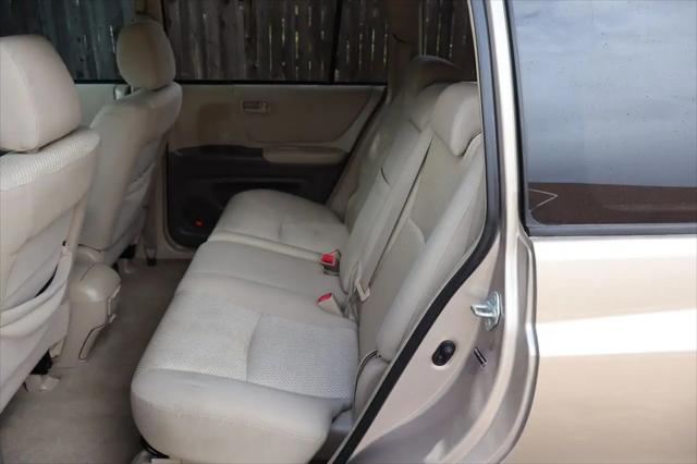 2005 Toyota Highlander Base V6