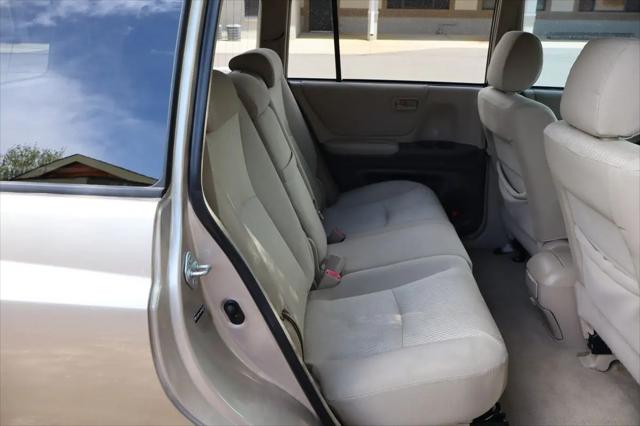 2005 Toyota Highlander Base V6