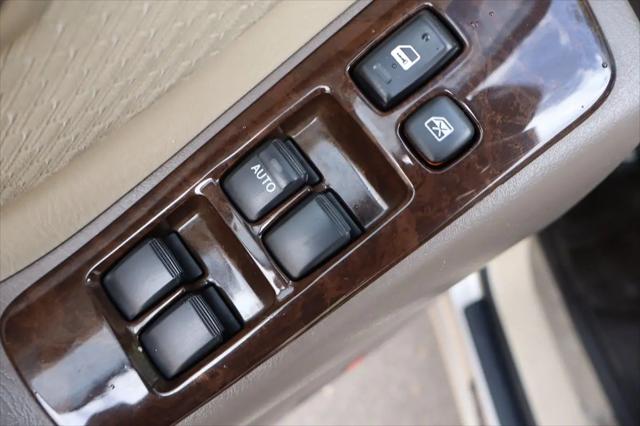 2005 Toyota Highlander Base V6
