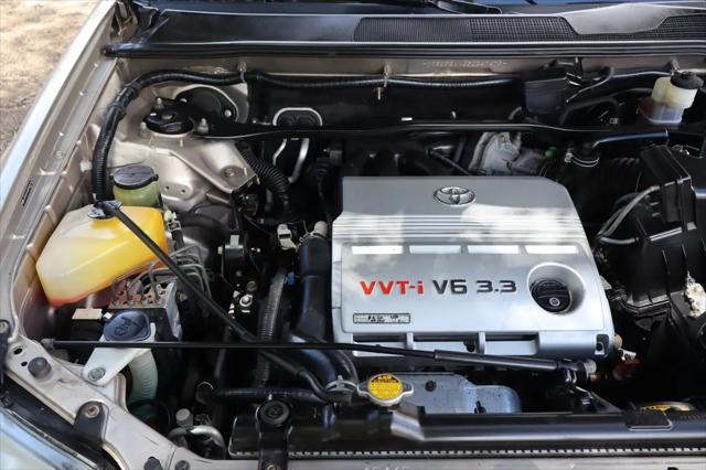 2005 Toyota Highlander Base V6