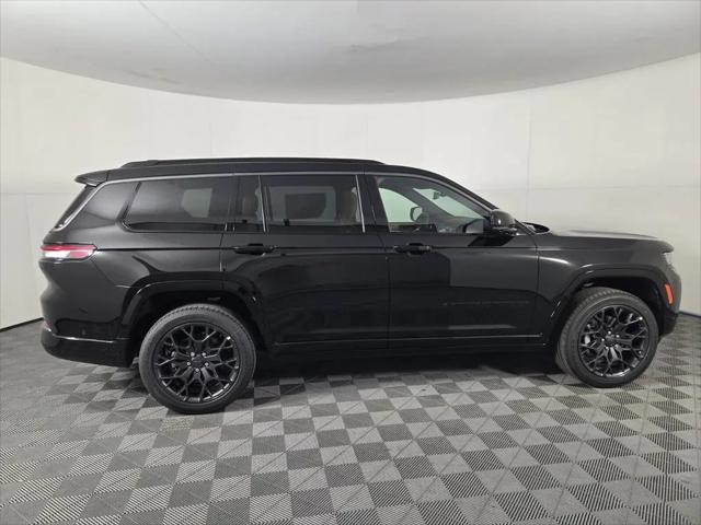 2026 Jeep Grand Cherokee L Summit 4x4