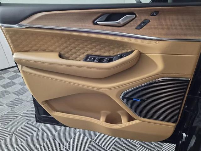 2026 Jeep Grand Cherokee L Summit 4x4