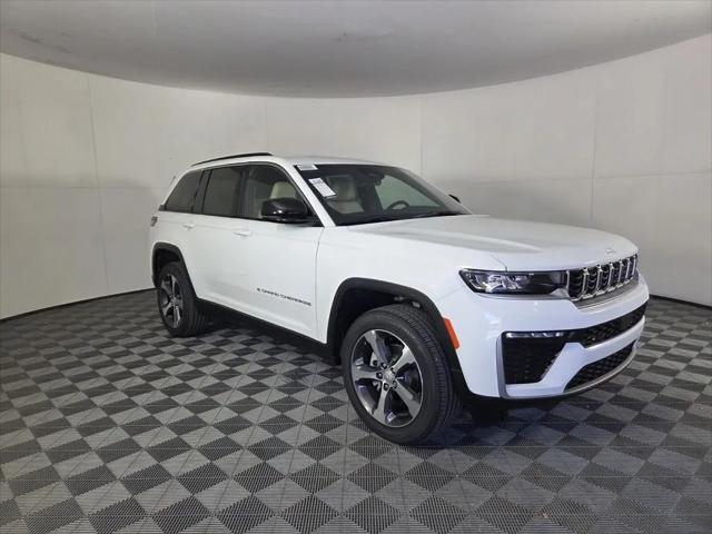 2026 Jeep Grand Cherokee Limited 4x2