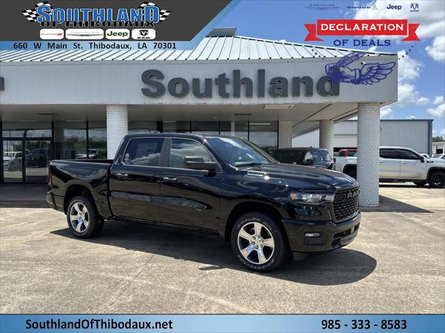 2026 RAM Ram 1500 RAM 1500 EXPRESS CREW CAB 4X2 57 BOX