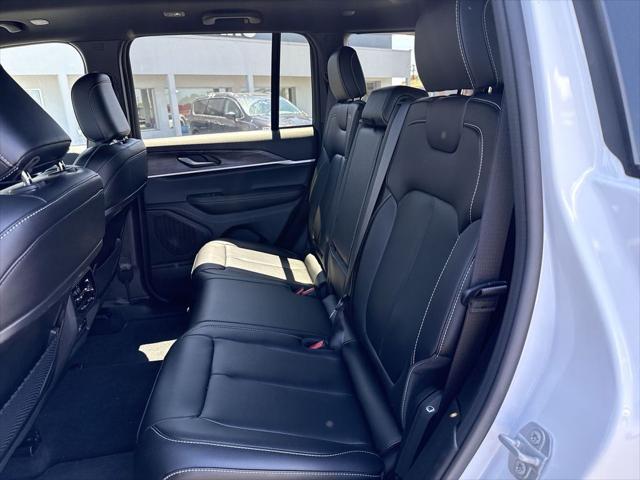 2025 Jeep Grand Cherokee Limited 4x4