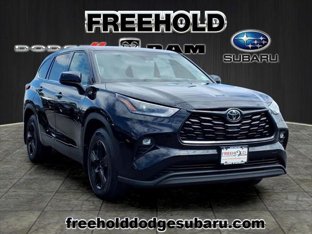 2021 Toyota Highlander LE for sale in Freehold, NJ