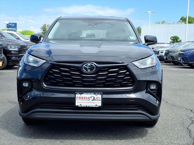 2021 Toyota Highlander LE