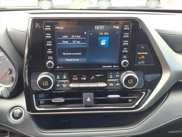 2021 Toyota Highlander LE