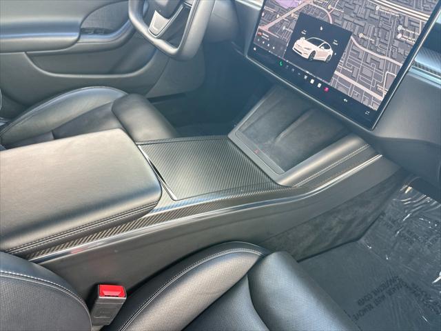 2022 Tesla Model S Plaid Tri Motor All-Wheel Drive