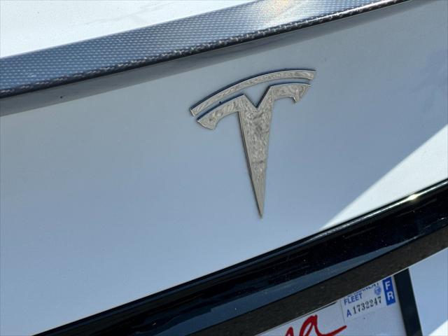2022 Tesla Model S Plaid Tri Motor All-Wheel Drive
